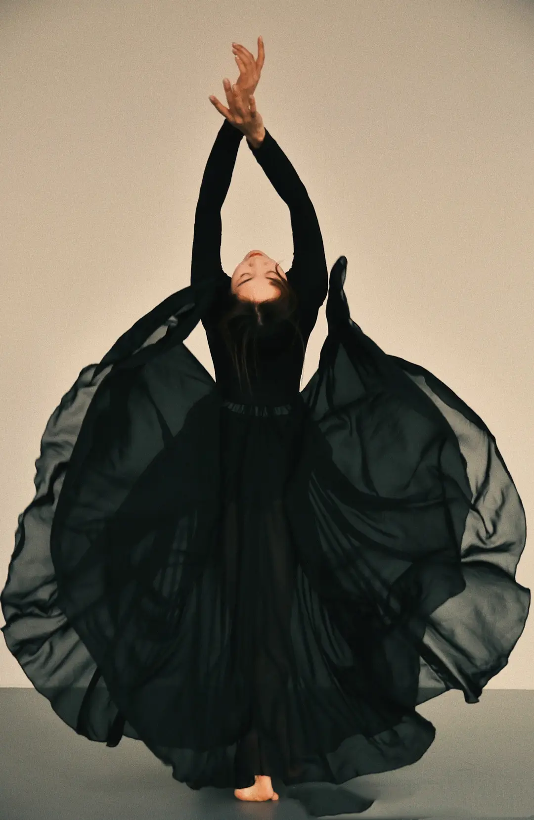 Elegant Classical Dance Suit Women Black Large Swing Skirt - Image 4