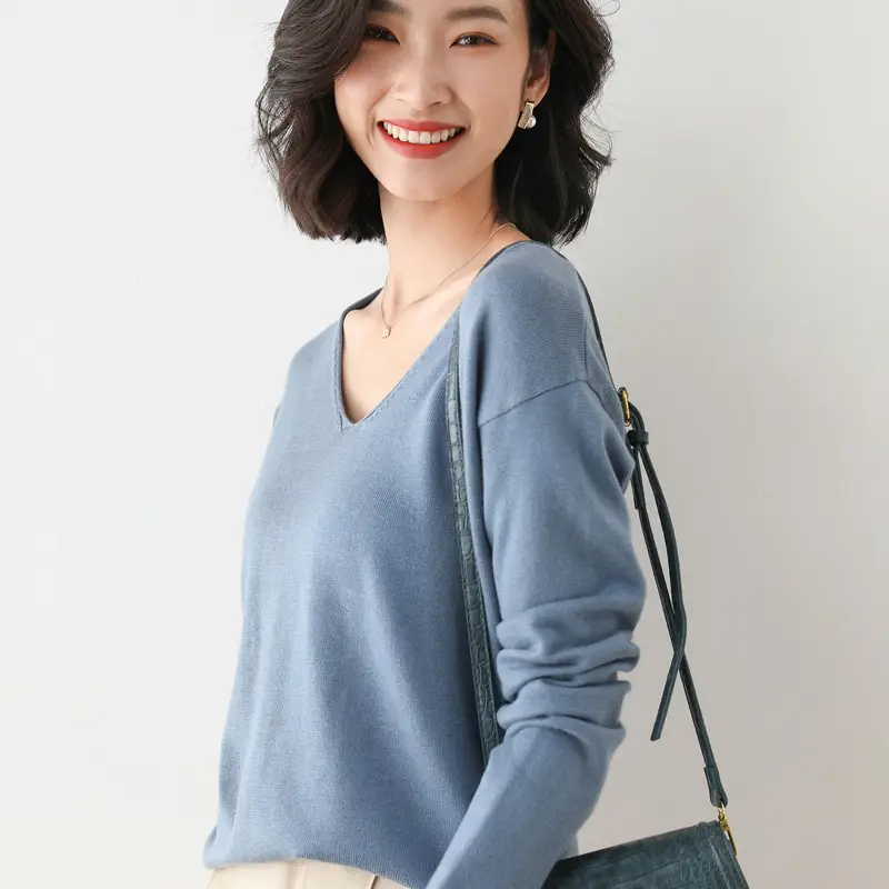 Women's Red V-Neck Knitted Pullover Sweater - Image 7