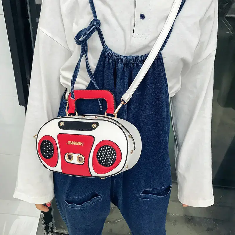 Niche Design 2025 Summer Crossbody Bag White Red - Image 6
