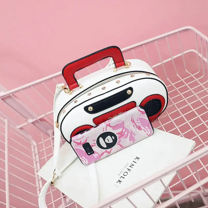 Niche Design 2025 Summer Crossbody Bag White Red - Image 8
