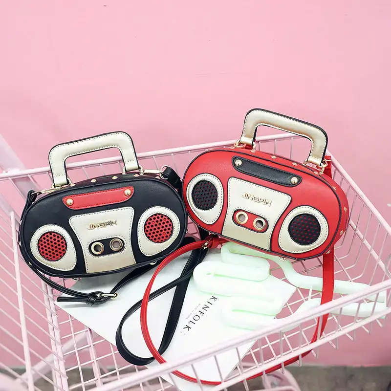 Niche Design 2025 Summer Crossbody Bag White Red - Image 9