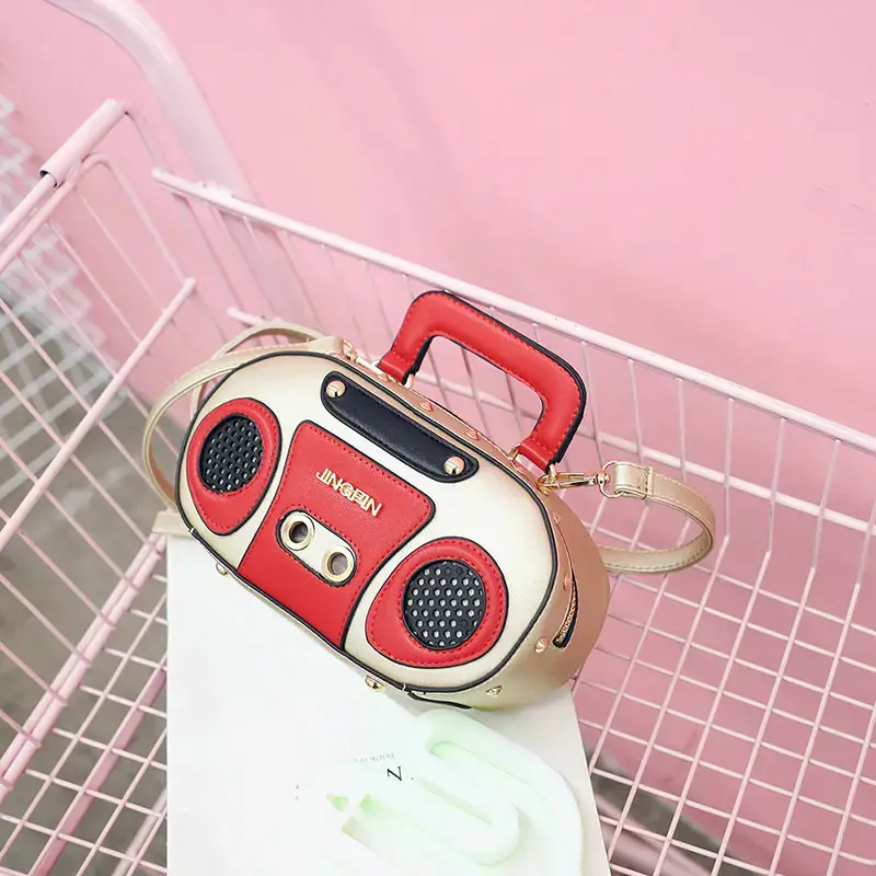Niche Design 2025 Summer Crossbody Bag White Red - Image 4