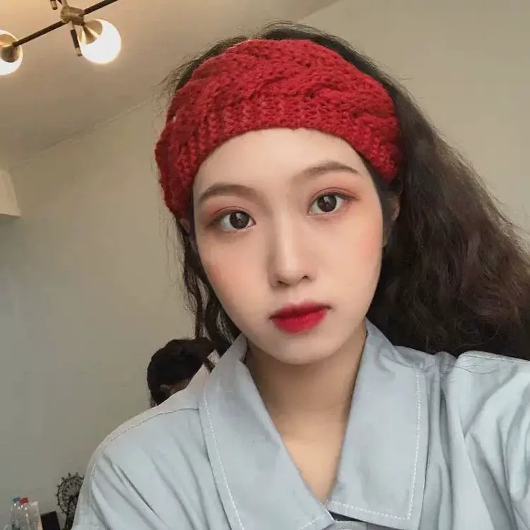 New Korean Twist Knitted Wool Hair Band for Women — feature 11
