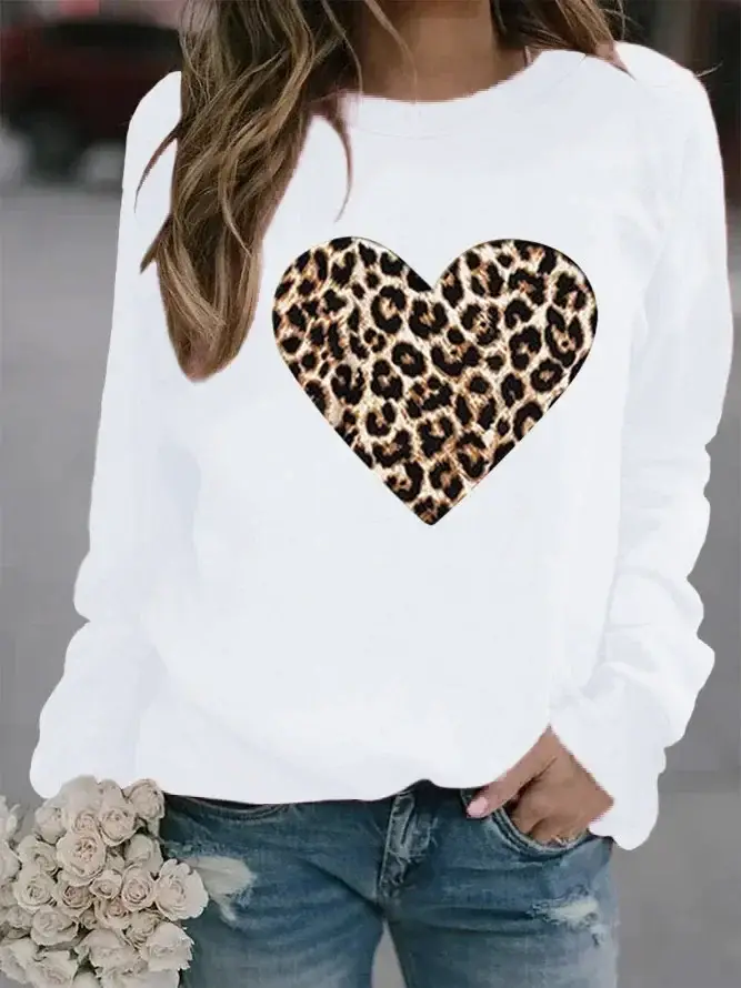 Women Pink Leopard Heart Crewneck Sweatshirt - Image 22