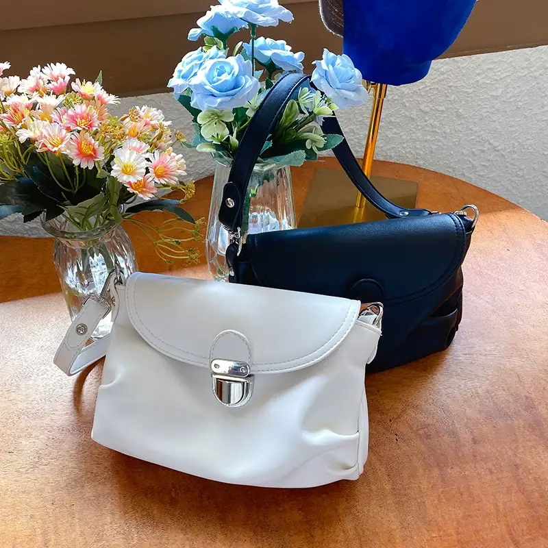White Vintage Crossbody Bag for Women 2026 — feature 1