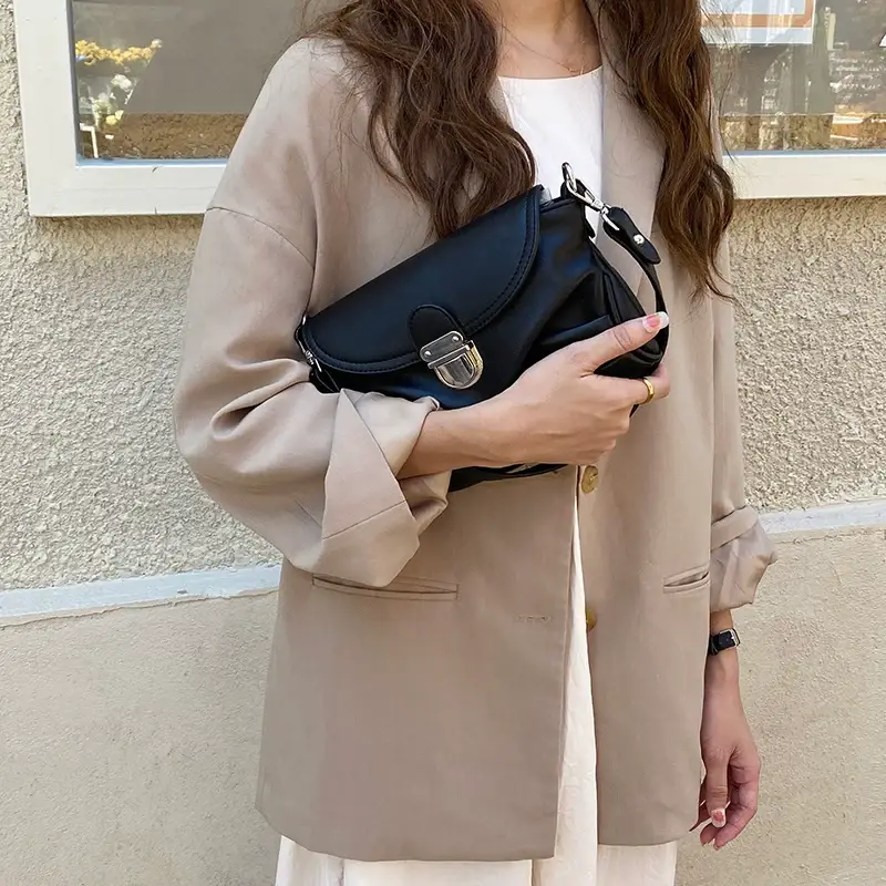 White Vintage Crossbody Bag for Women 2026 — feature 21