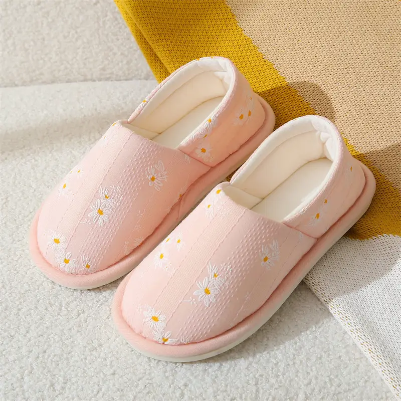 Autumn and Winter Daisy thick-soled non-slip cotton slippers women's indoor and outdoor maternity postpartum confinement shoes spring and summer Four Seasons