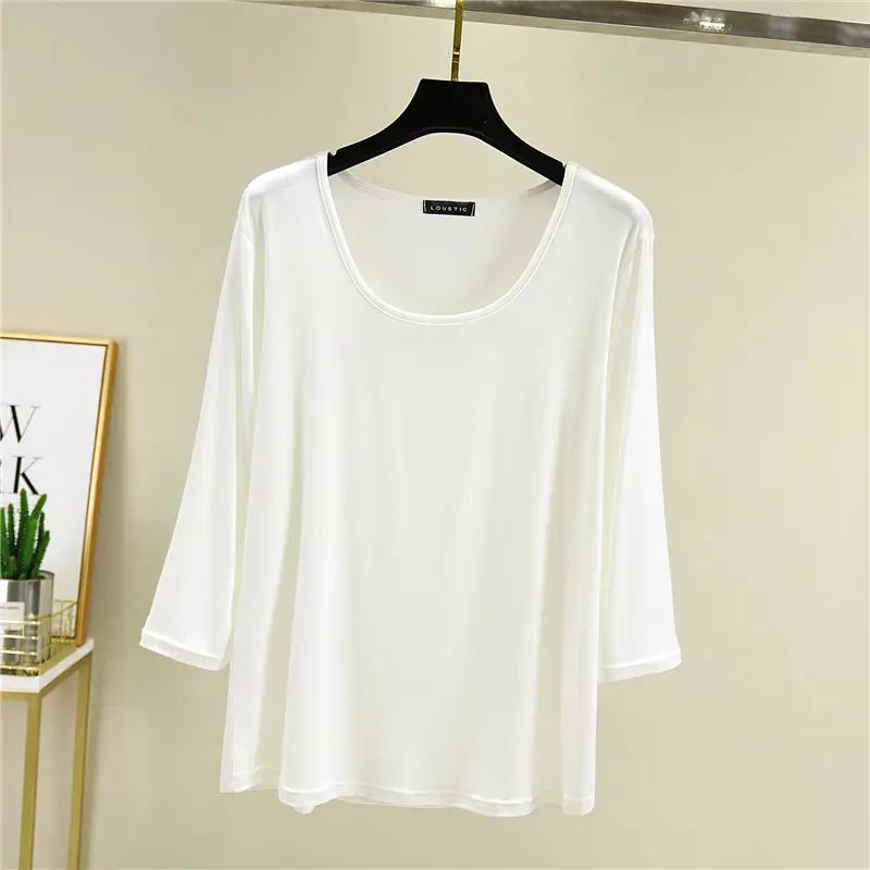 Women Loose T-Shirt Plus Size Solid Red - Image 2