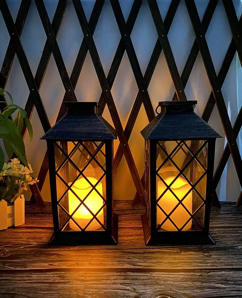 Wooden Solar Garden Lantern for Outdoor Decor — feature 6