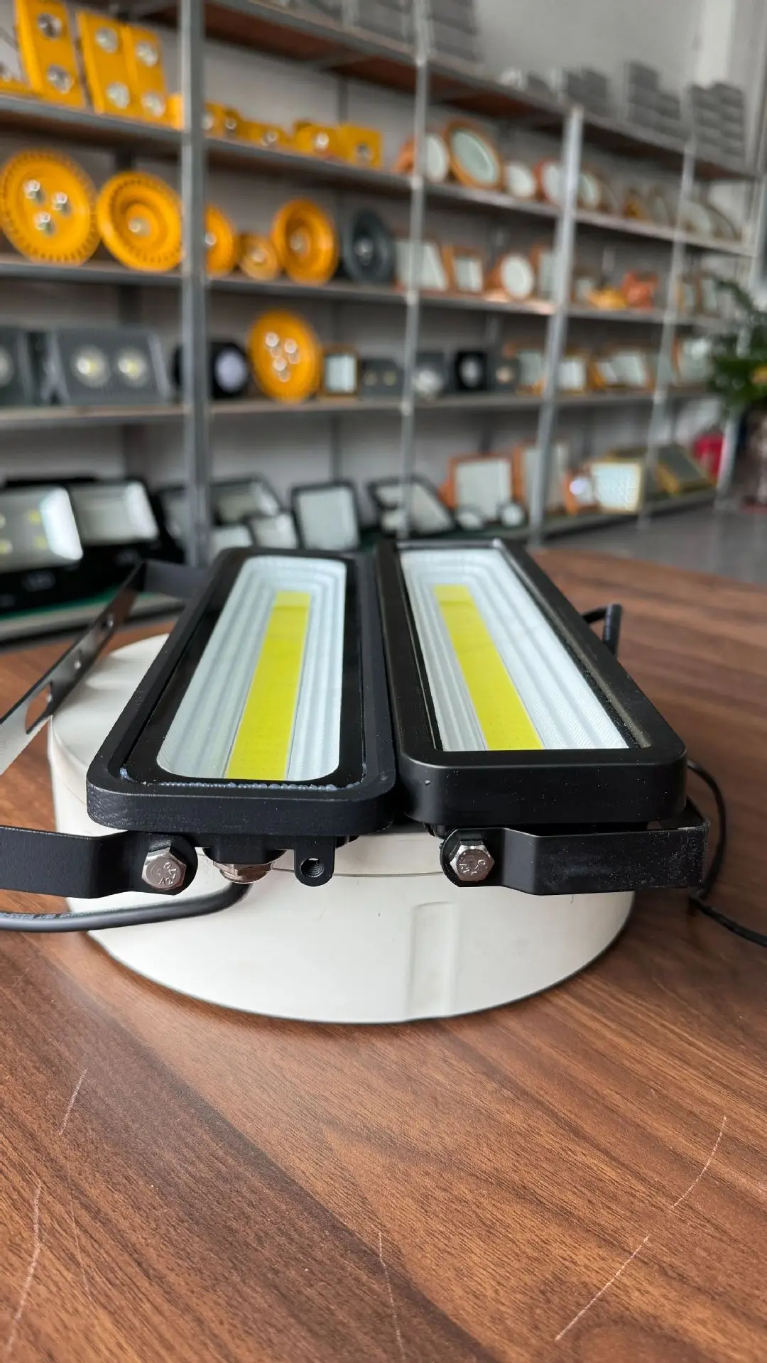 Factory Direct Outdoor Waterproof Led Floodlight 50W — feature 11