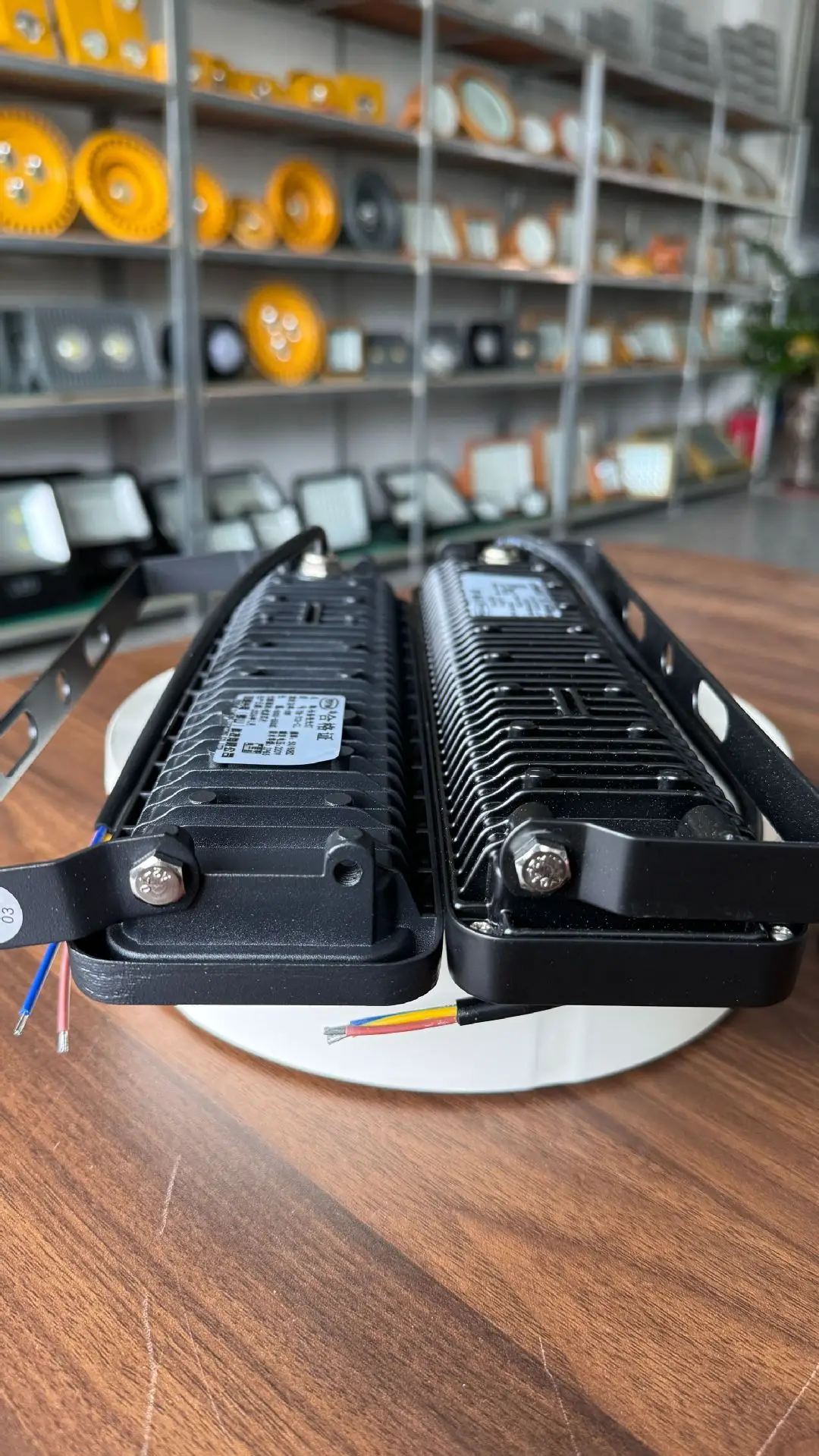 Factory Direct Outdoor Waterproof Led Floodlight 50W — feature 12