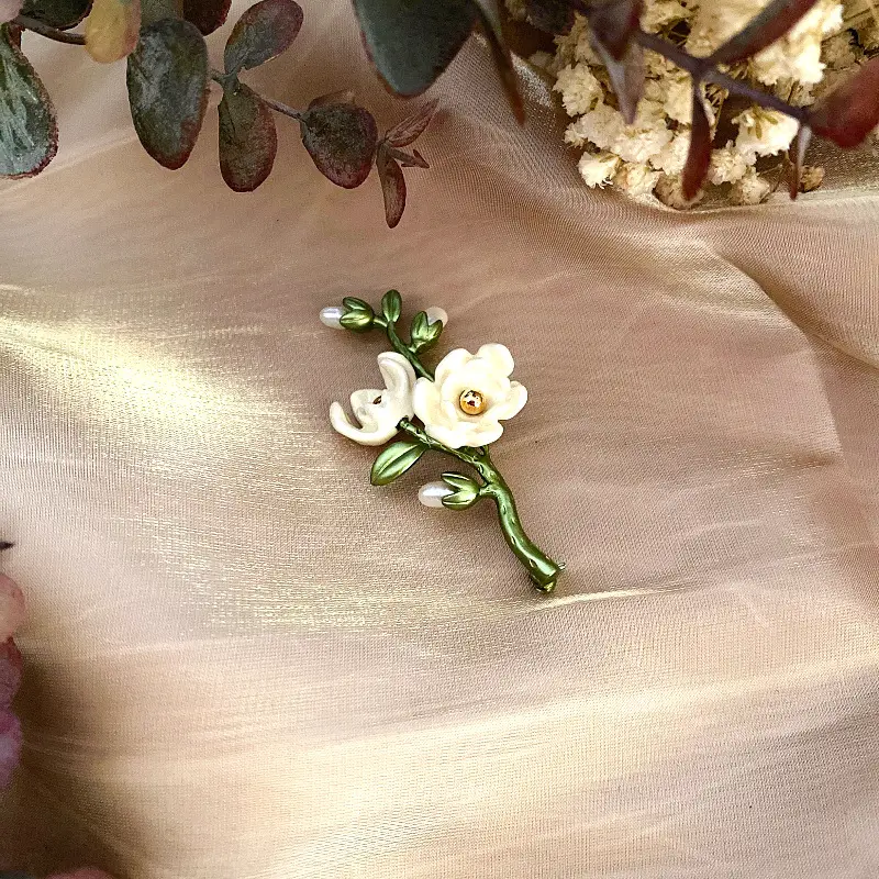 Wholesale Mori Style Vintage Pearl Brooch for Women - Image 3