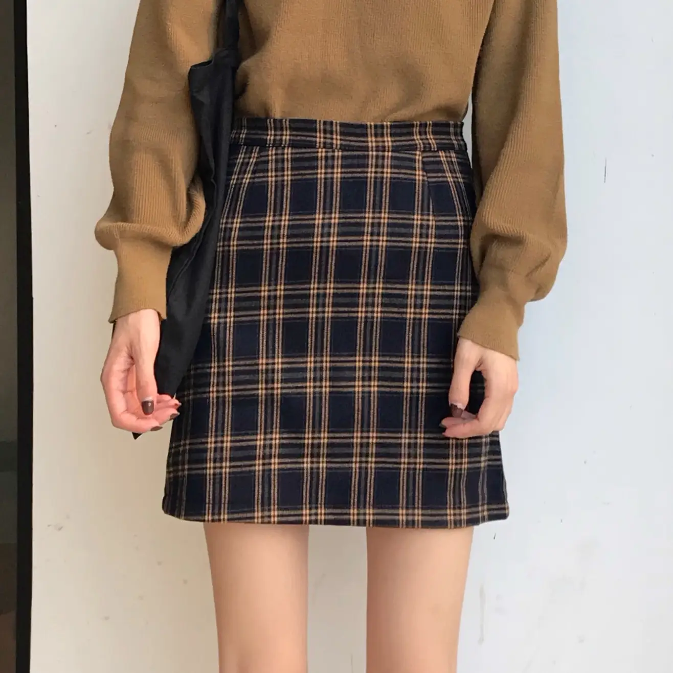 Women Plaid Skirt Black A-Line Slimming Hip Ins - Image 5