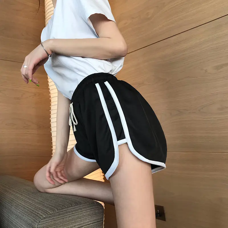 Women's Elastic Waist Yoga Shorts Black White High Waist