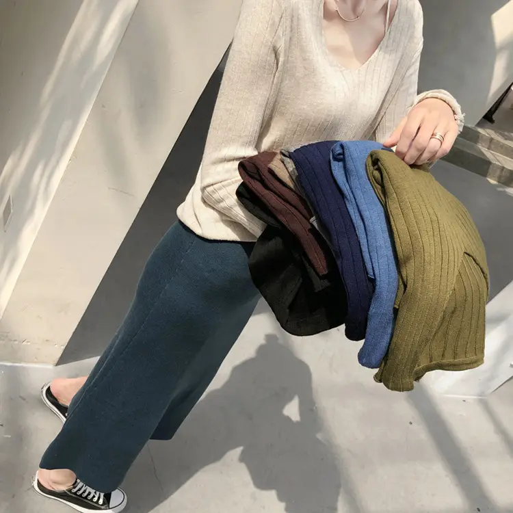Women's Knitted V-Neck Slim Fit Base Shirt Autumn Winter — feature 10