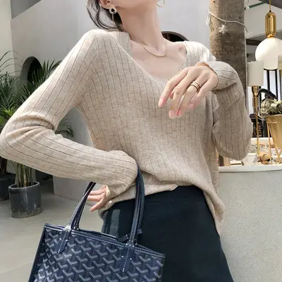 Women's Knitted V-Neck Slim Fit Base Shirt Autumn Winter - Image 4