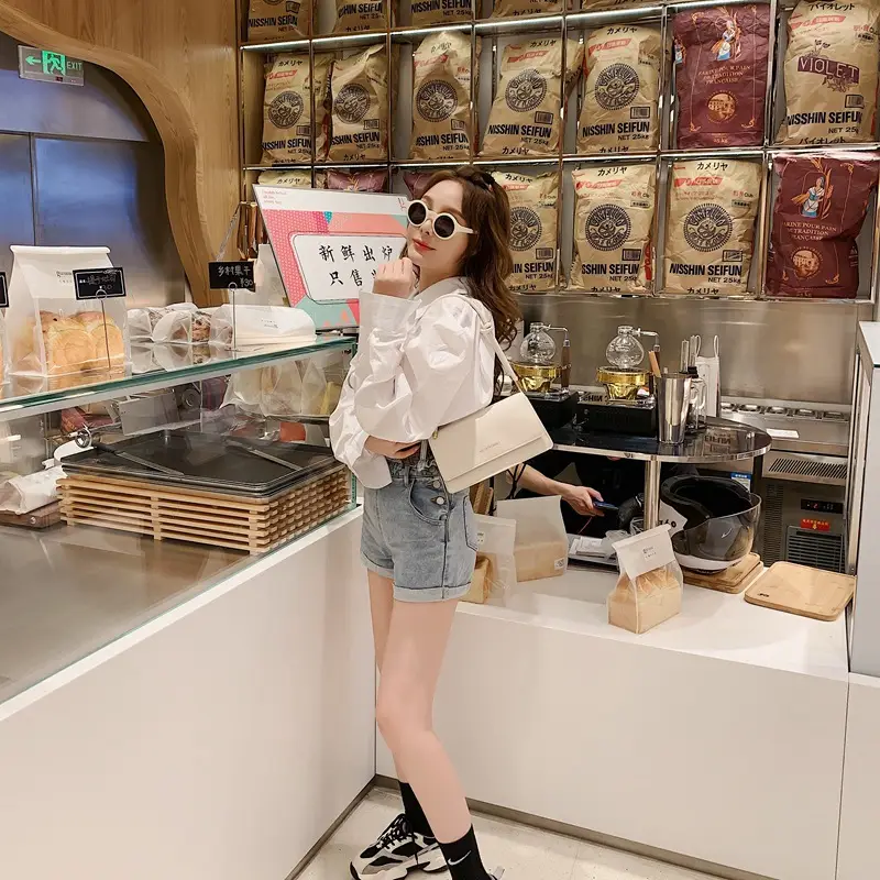 Black Leather Shoulder Crossbody Bag for Women - Image 9