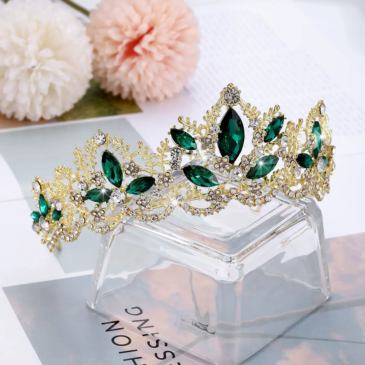 Luxury Crystal Bridal Hair Crown with Red Resin & Gold Alloy - Image 17