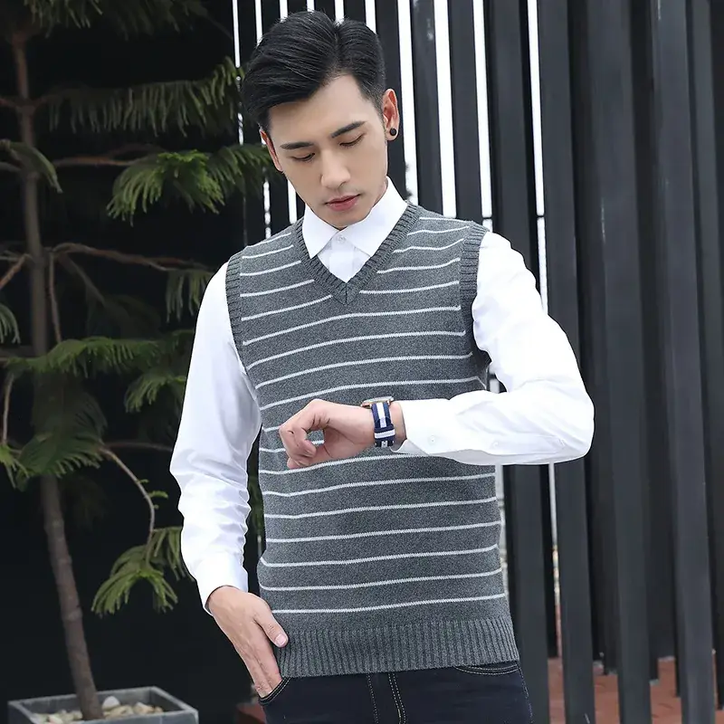 Men V-Neck Striped V-Neck Vest Navy White