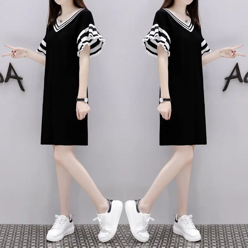 Black V-Neck Loose Slimming Mid-Length Dress for Women