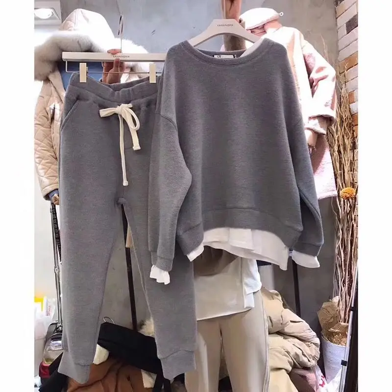 Black Sweatshirt Set for Women Loose Fit 2-Piece