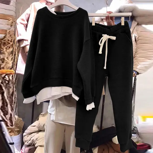 Black Sweatshirt Set for Women Loose Fit 2-Piece — feature 3