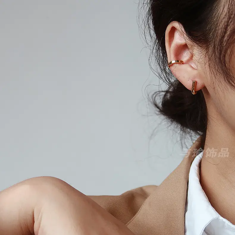 Women's Ear Bone Clip with Cold Wind Design - Image 4
