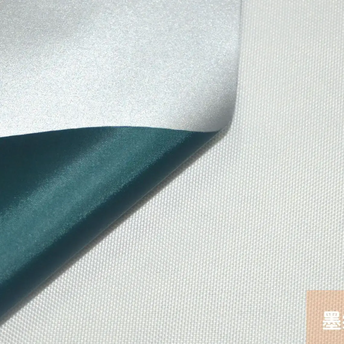 Handheld Rainproof Lawn Mower Cover with UV Protection - Image 6
