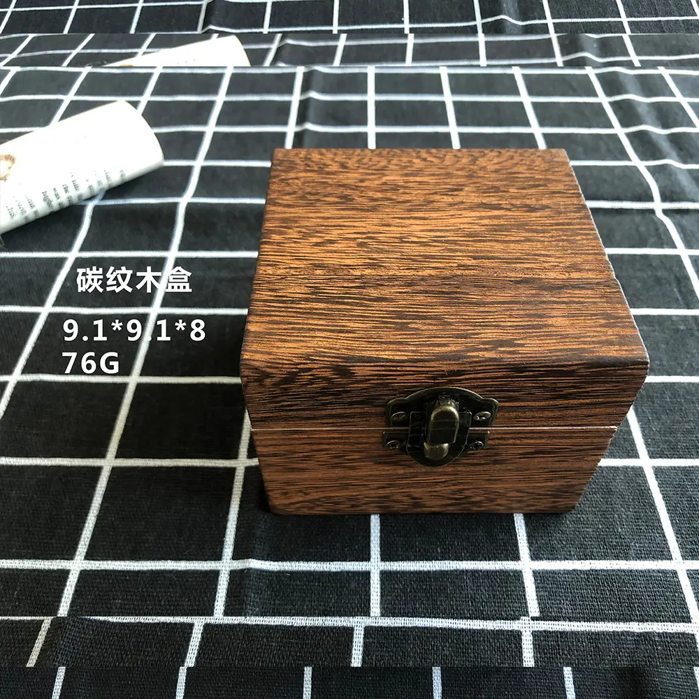 碳纹木盒.jpg