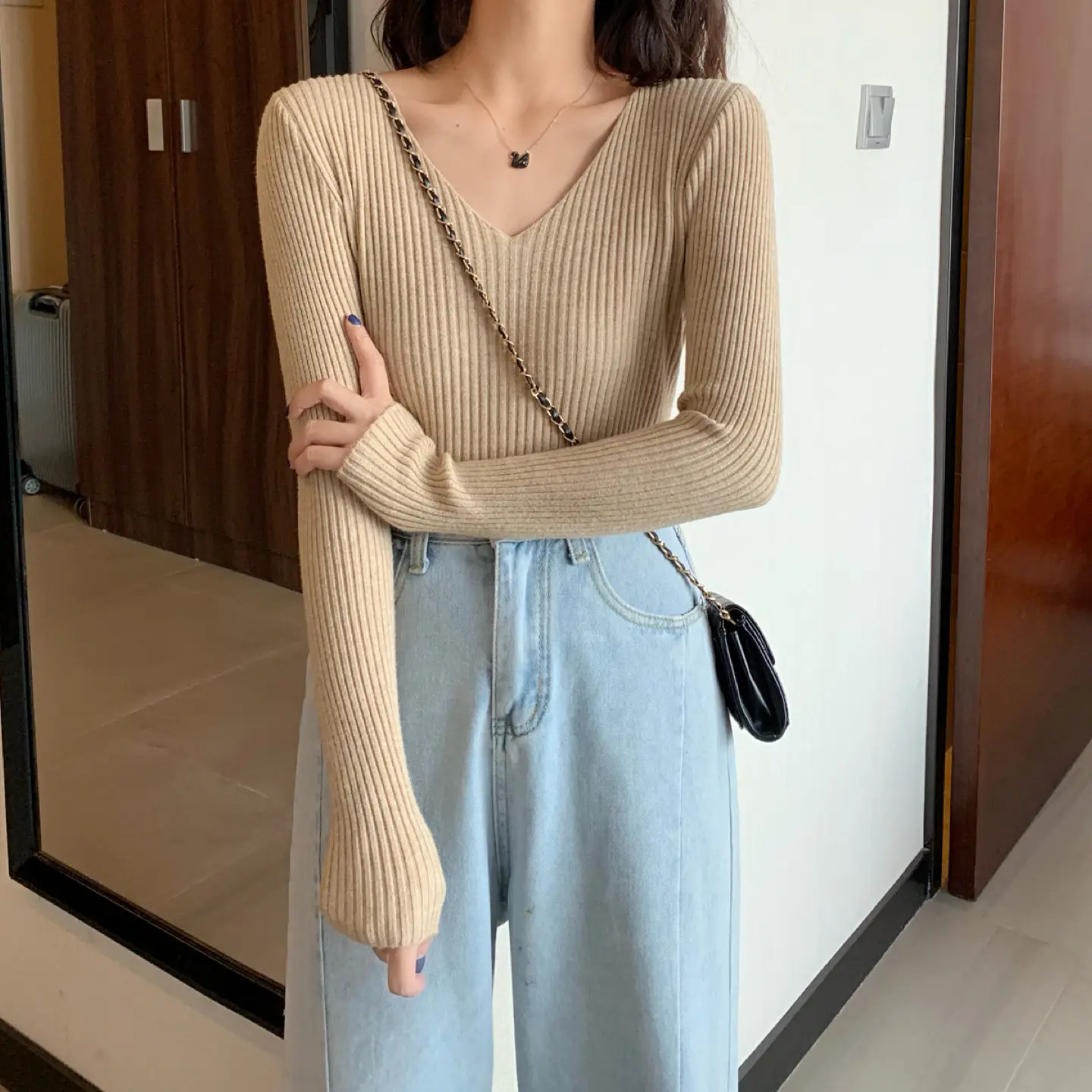 Women V-Neck Yellow Slim Fit Inner Long Sleeve Sweater — feature 4