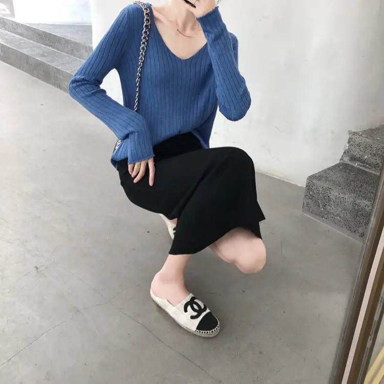 Women Low Neck Knitwear Set Black Yellow Shoulder Bag — feature 15