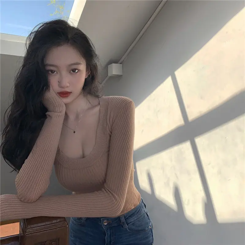 Women Knitted Low Round Neck Sweater Long Sleeve — feature 12