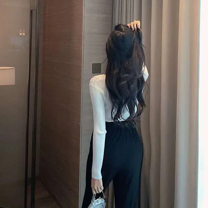 Women Knitted Low Round Neck Sweater Long Sleeve — feature 27