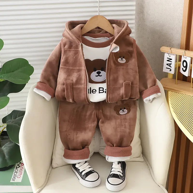 Children's clothing 2025 spring and autumn new children's clothing baby three-piece set girls spring clothing boys suit autumn wholesale