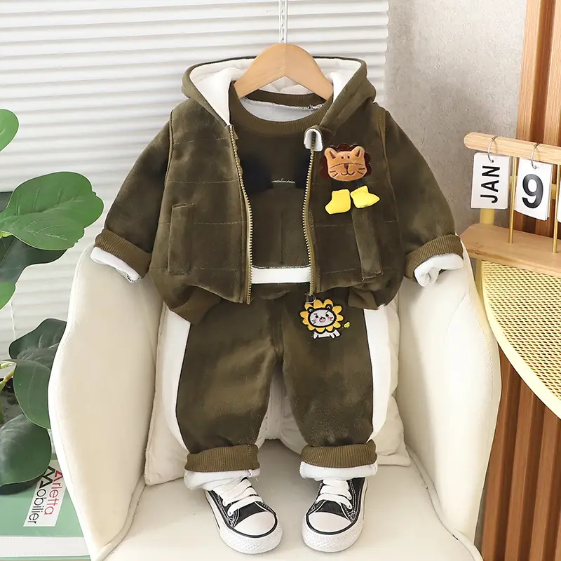 Children's clothing 2025 spring and autumn new children's clothing baby three-piece set girls spring clothing boys suit autumn wholesale