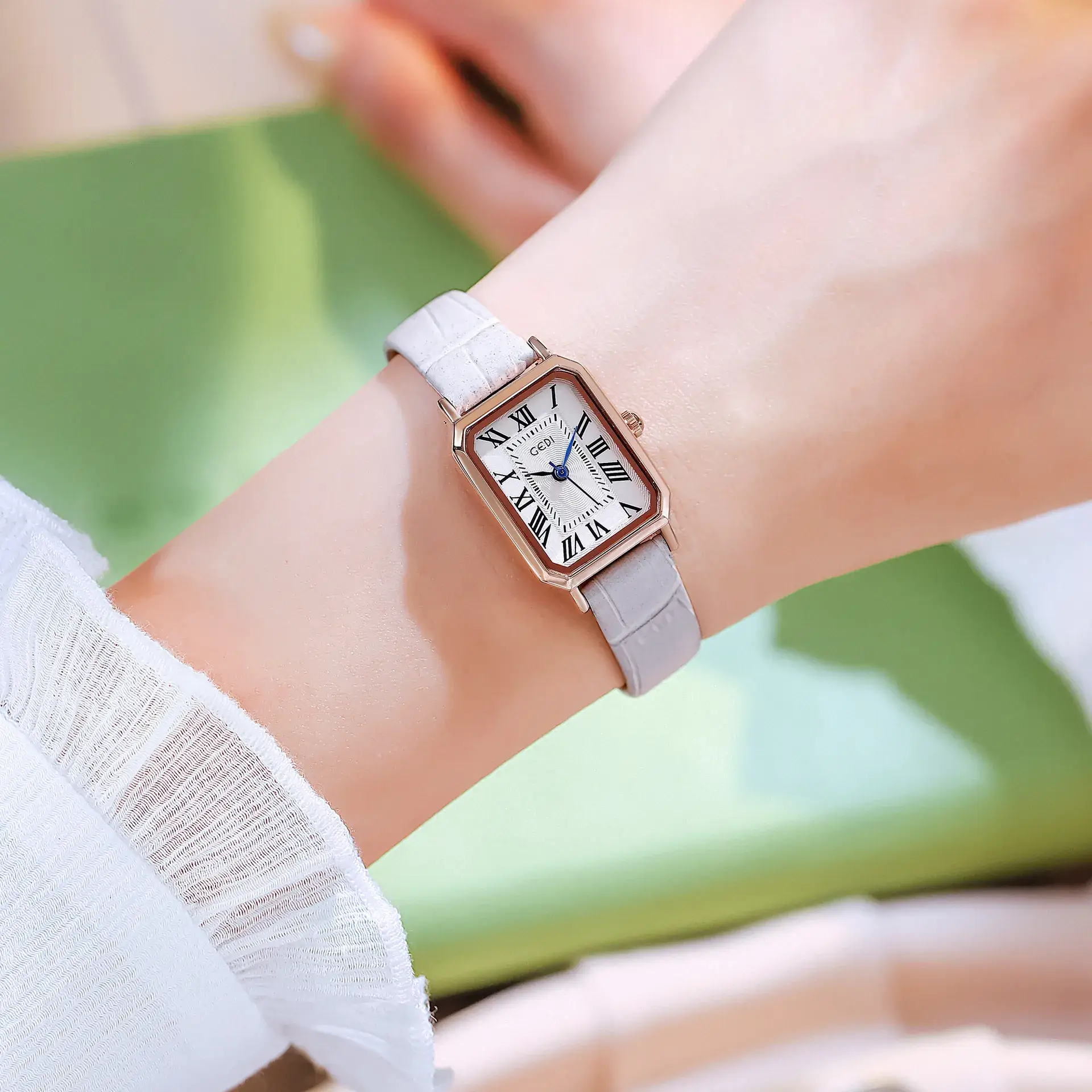Gold Rose Gold Square Plate Women's Quartz Watch - Image 11