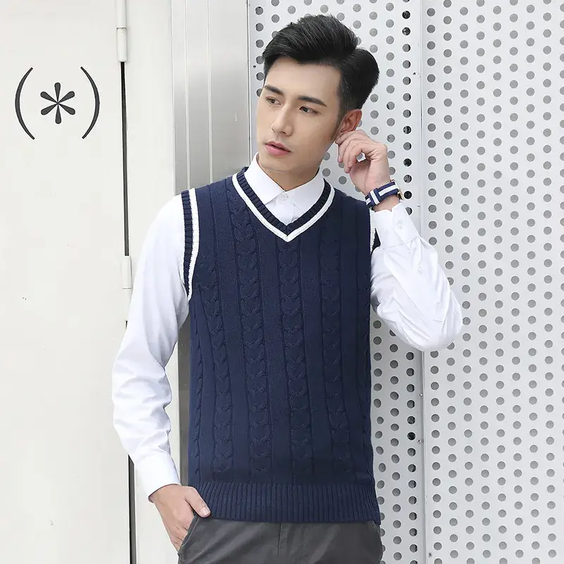 Men's V-Neck Knitted Wool Vest Navy Blue Winter - Image 3