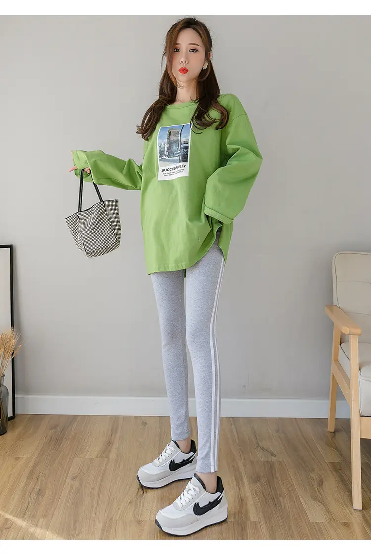 2023 Pregnant Women Grey Leggings Set with White Stripes — feature 17