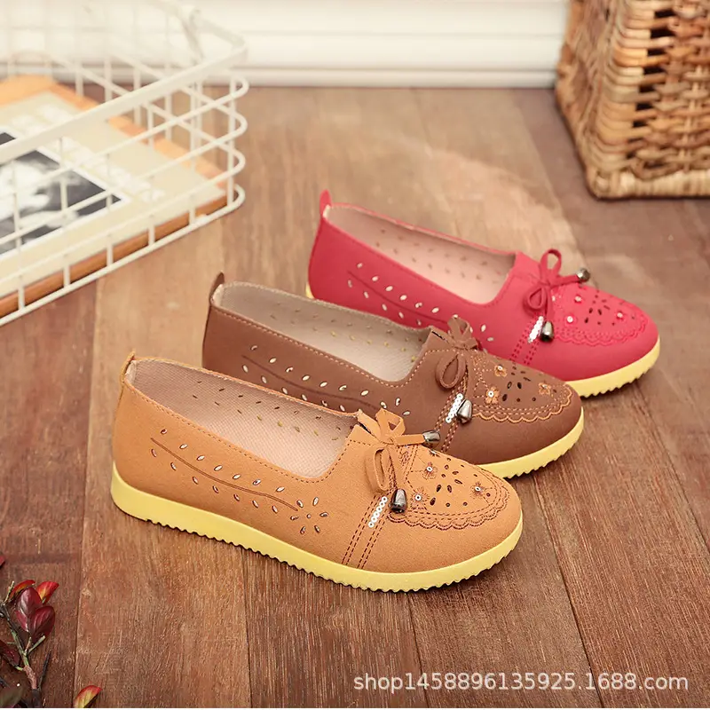 Old Beijing Cloth Shoes Women's Spring and Autumn New Non-slip Soft Bottom Milk Shoes Wear-resistant Flat Comfortable Mother Shoes Slip-on - Image 5