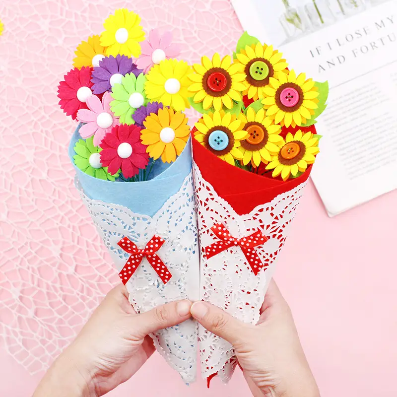 DIY Button Bouquet for Mother's Day Kids Creative Gift