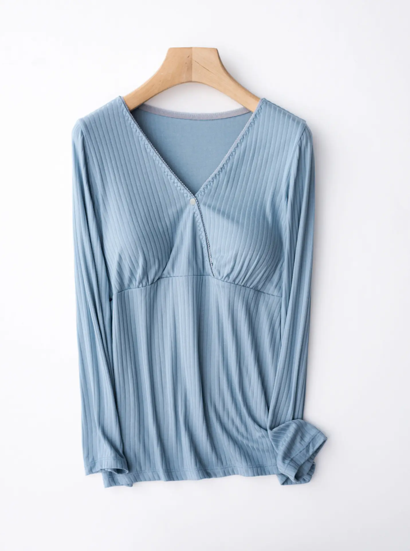 Lilac Long Sleeve V-Neck Pajama for Women - Image 3