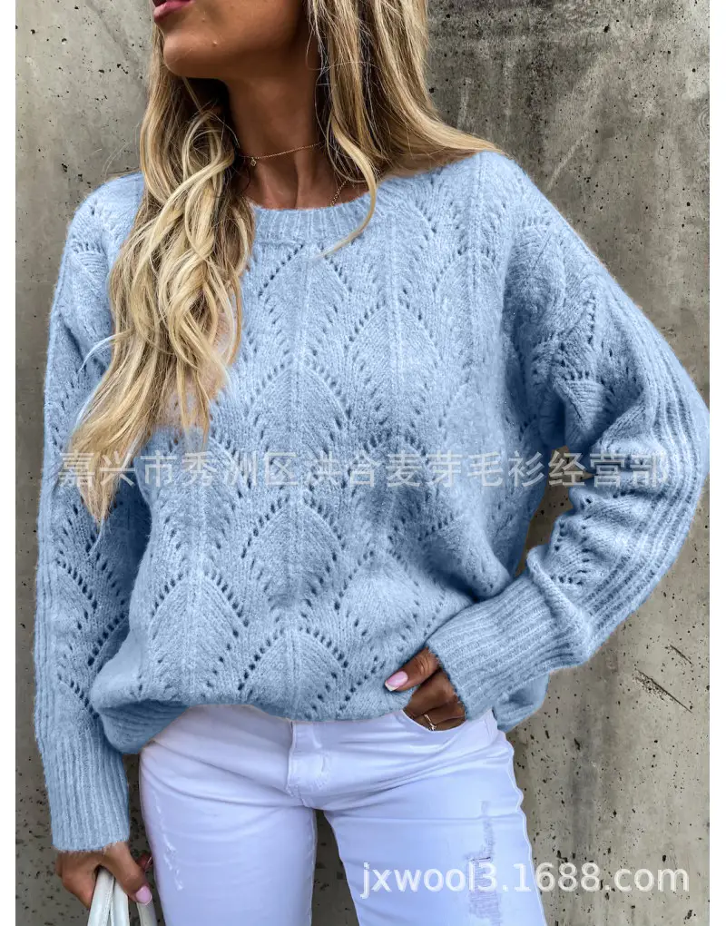Women's 2021 Hollow Crewneck Sweater White - Image 5