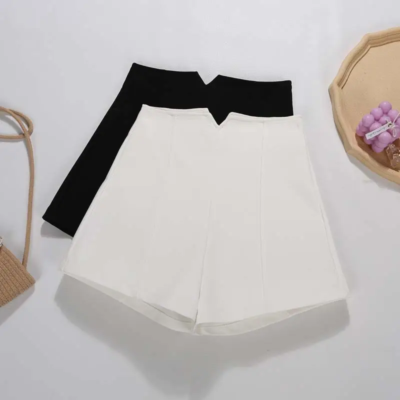 Women's White Stretch Waist Shorts Slim Fit Wide Leg Pants - Image 6