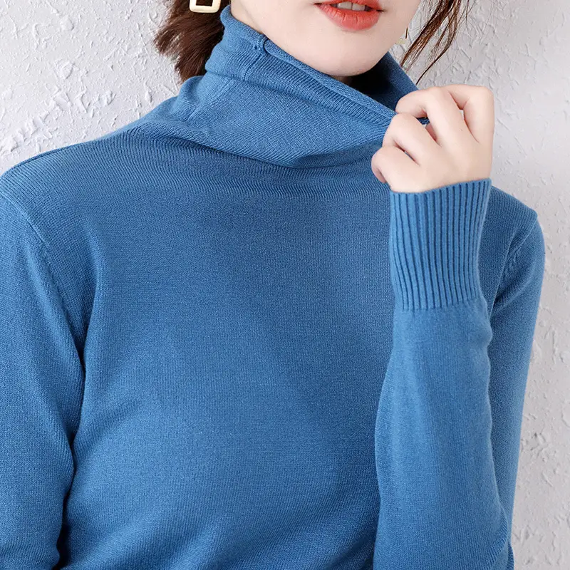 Women's Green Knitted Turtleneck Sweater - Image 19