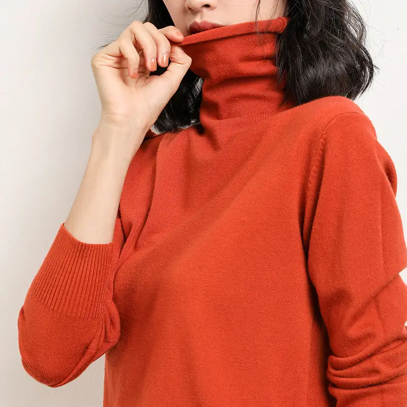 Women's Green Knitted Turtleneck Sweater - Image 11