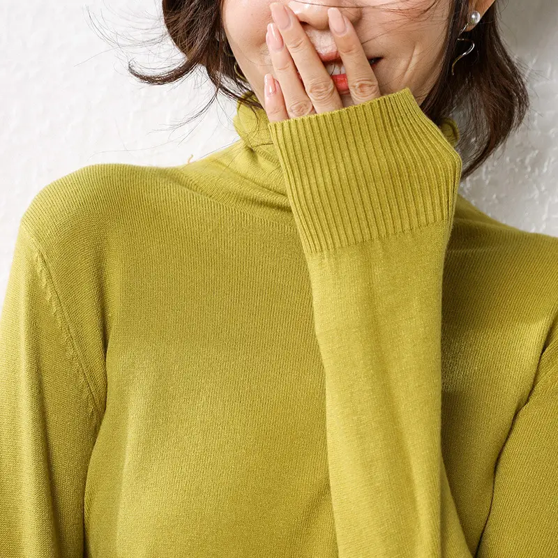 Women's Green Knitted Turtleneck Sweater - Image 7