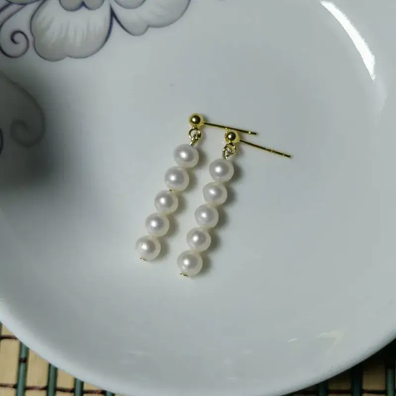 Natural Pearl Earrings 5-6mm S925 Sterling Silver