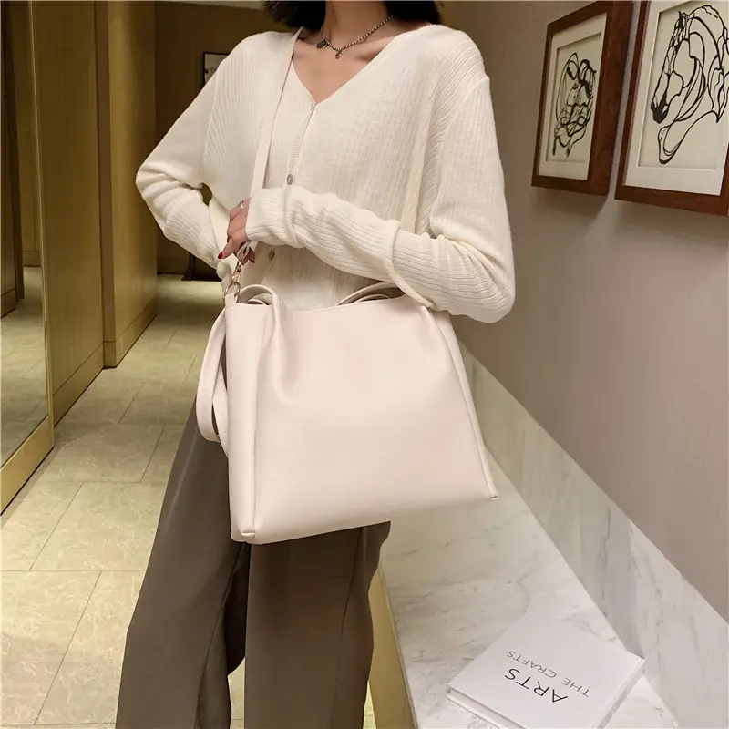 Women Large Capacity Shoulder Bag Korean Style Black - Image 7