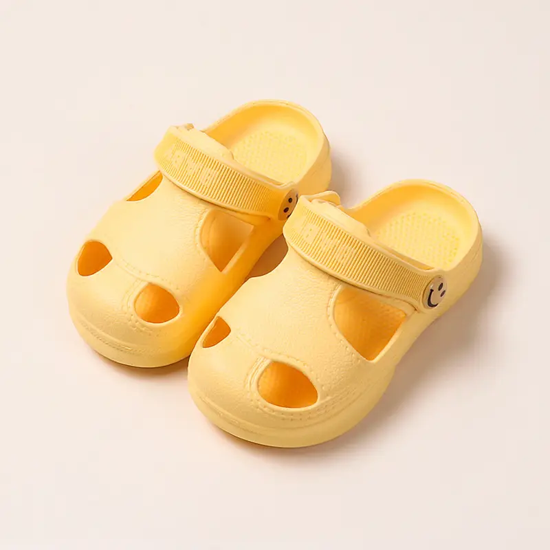 Pink Cartoon Croc Sandals for Girls Toddlers