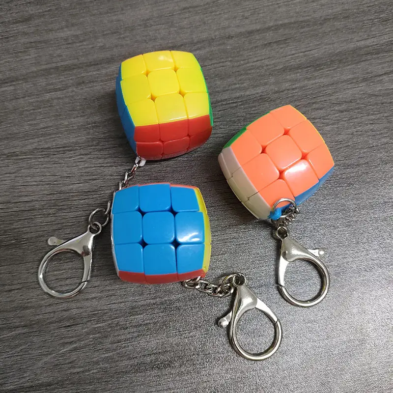 Mini 3cm Cross-Border Educational Cube Keychain — feature 1